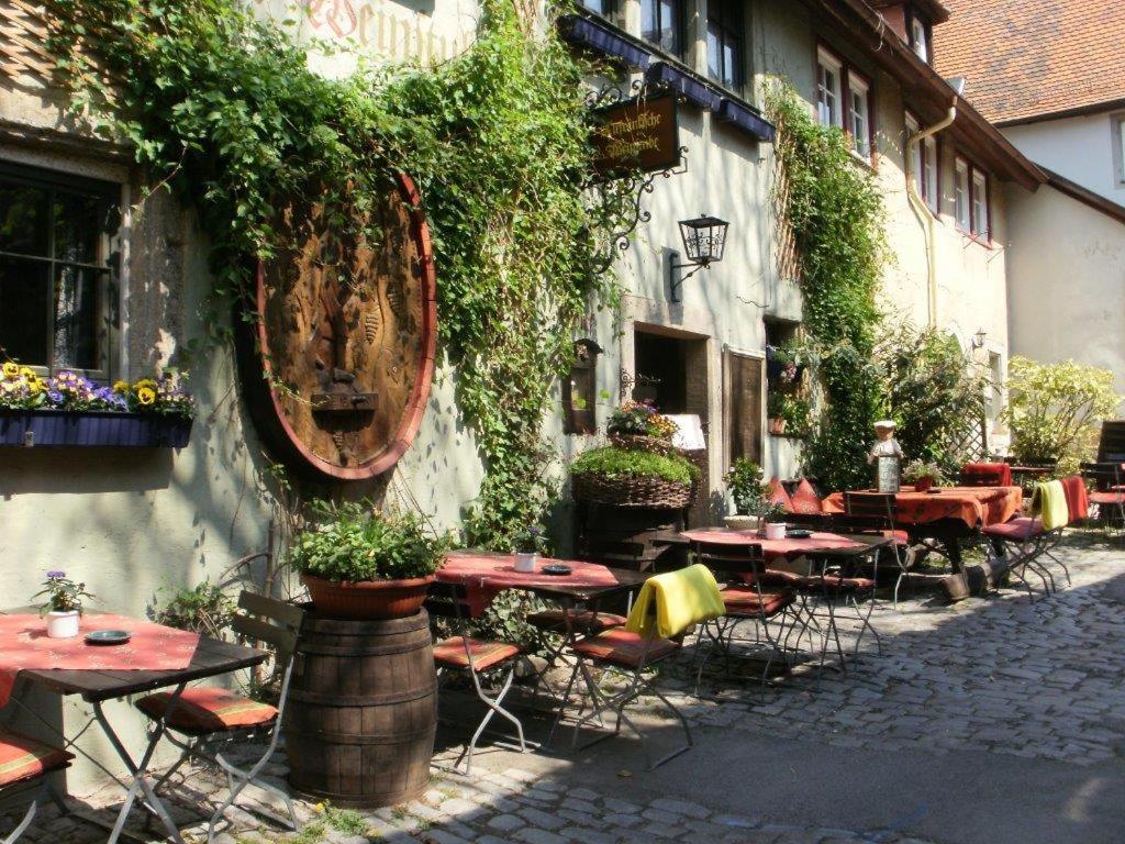 Altfraenkische Weinstube Hotel Rothenburg ob der Tauber Exterior foto