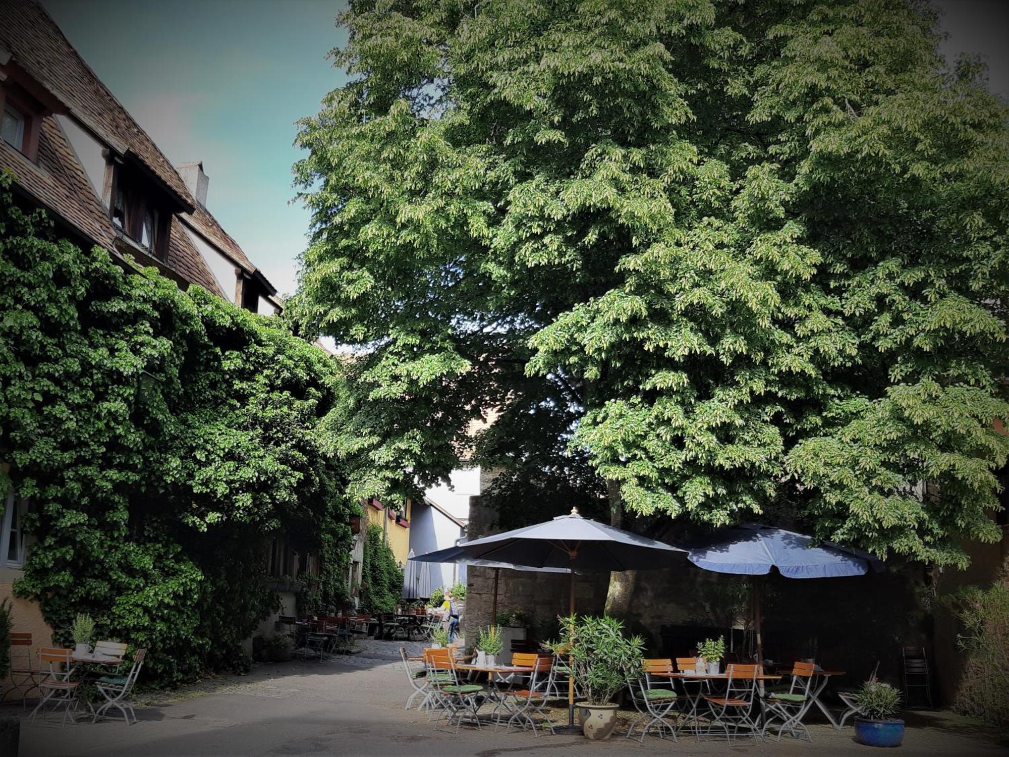Altfraenkische Weinstube Hotel Rothenburg ob der Tauber Exterior foto